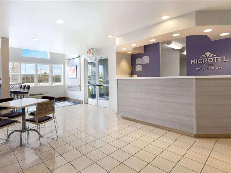 Microtel Inn & Suites Modesto Ceres Exteriör bild
